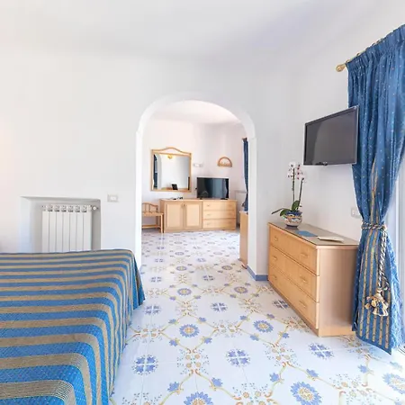 Отель Grazia Scannella 4*