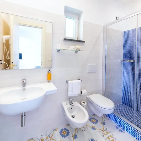 Grazia Scannella 4* Форио